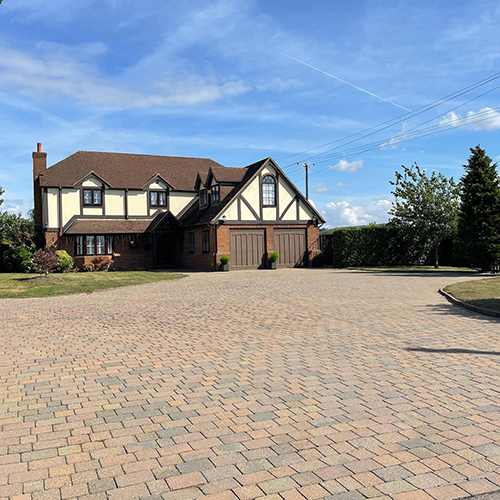 Global Landscaping & Drives